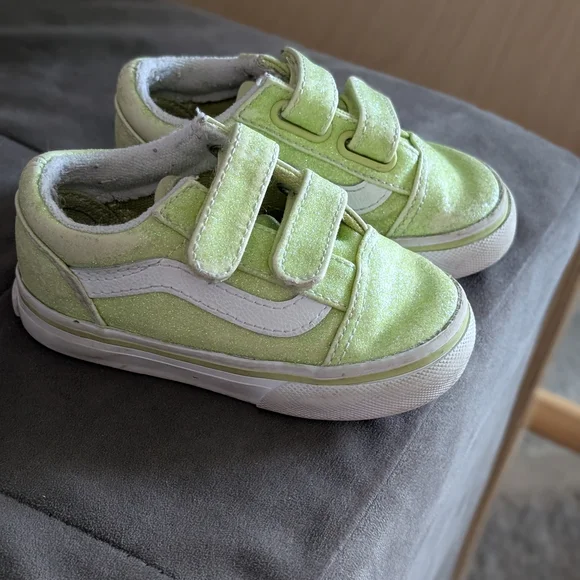 Toddler Sparkly Green Vans Velcro Sneakers - Picture 1 of 5